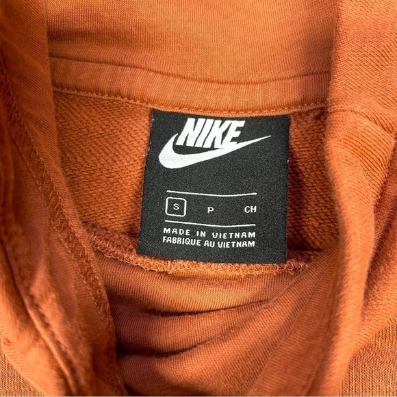 Nike Sweatshirt Womens Small Hoodie Basic Activewear Loungewear Classic Athletic - Picture 2 of 4